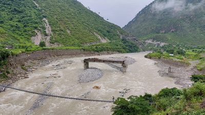 नदी तर्न शुल्क तिर्नुपर्ने बाध्यता